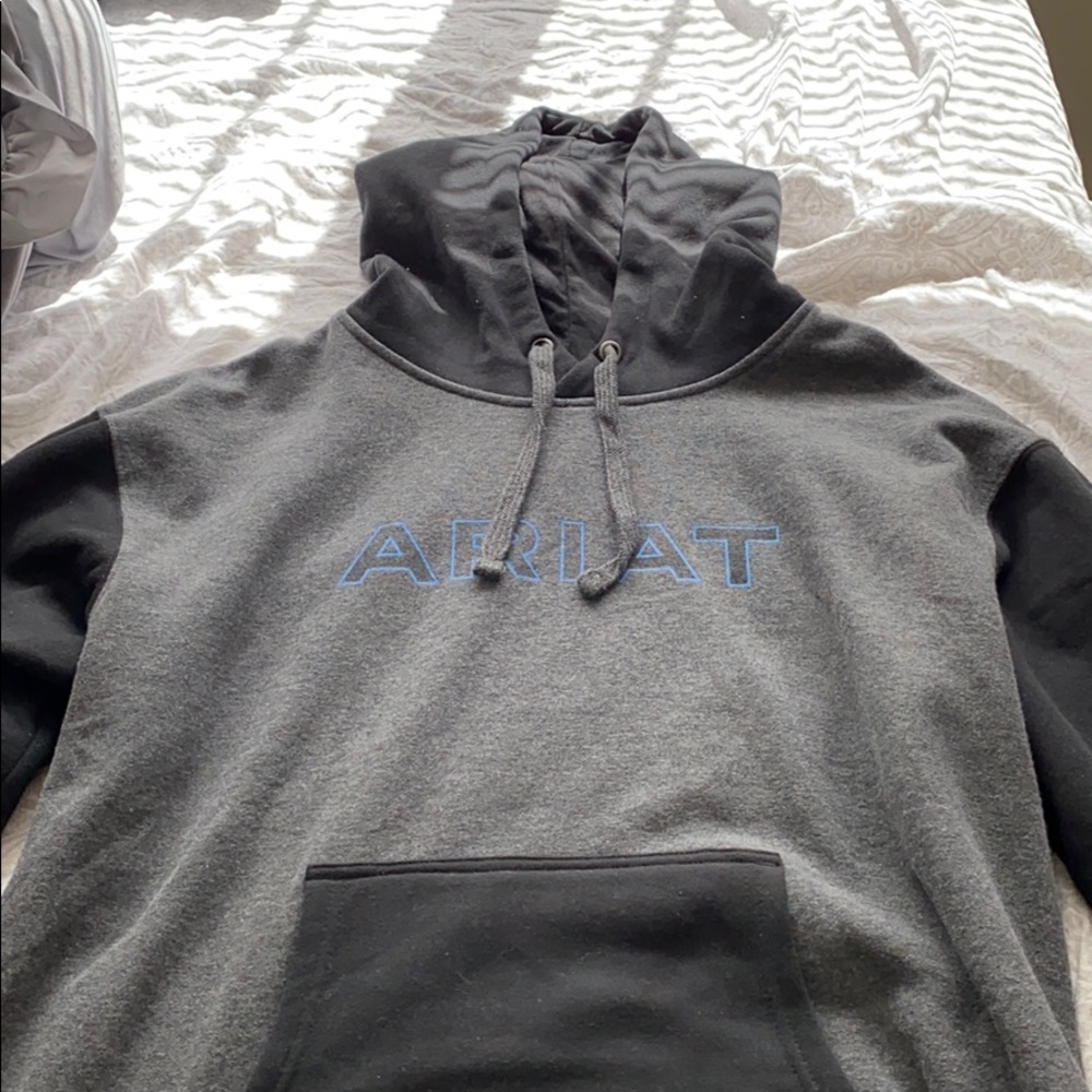 Arias hoodie